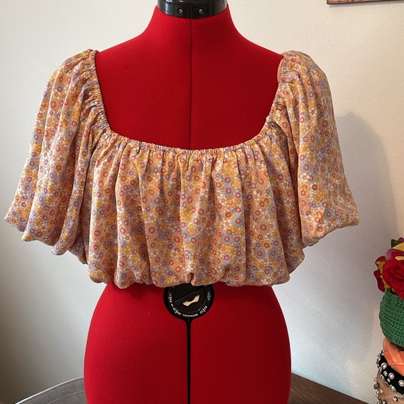 Zara Crop Top - Picture 5 of 6